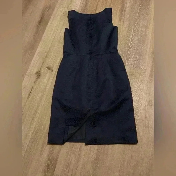 Tommy Hilfiger women's size 2 blue snake skin pattern vneck dress - Picture 5 of 6